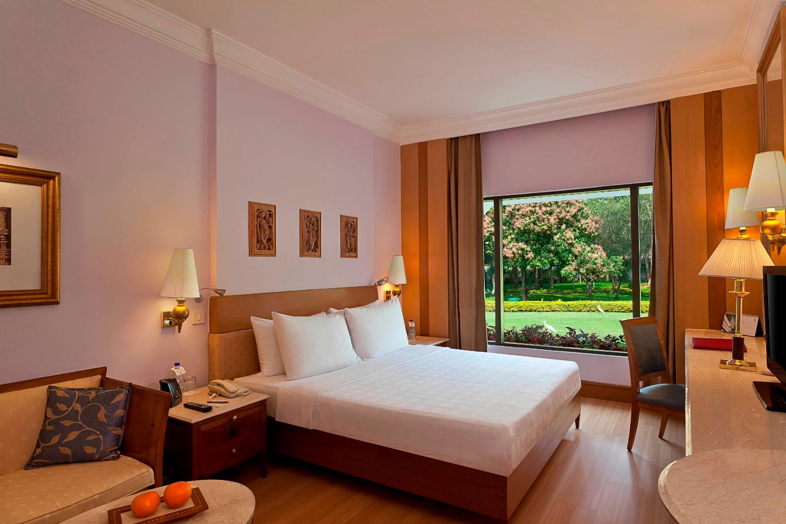 Trident Chennai Otel Dış mekan fotoğraf A room at the Taj Bengal