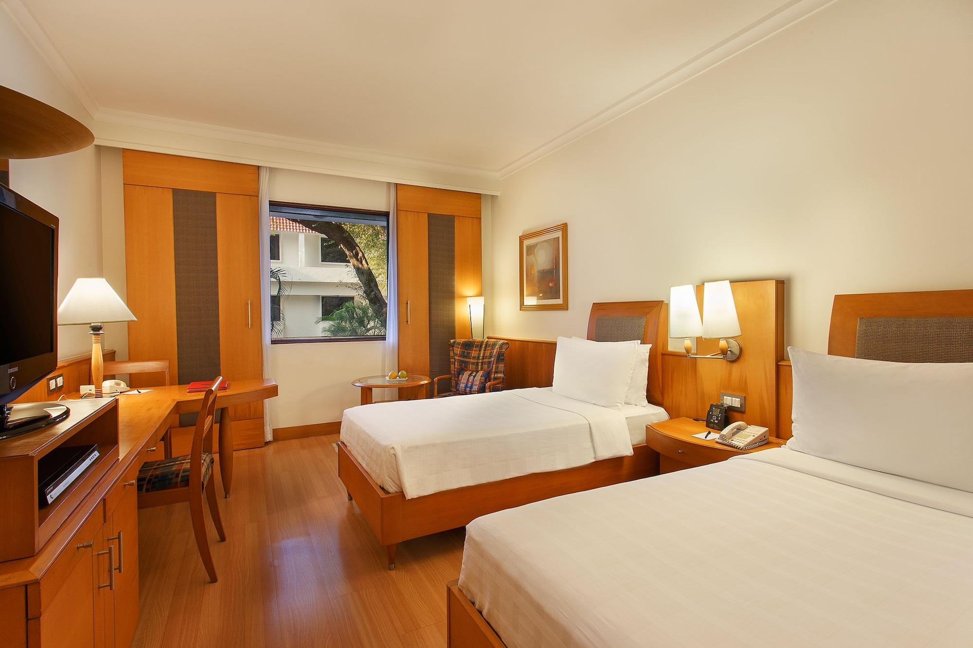 Trident Chennai Otel Dış mekan fotoğraf A room at the Taj Bengal