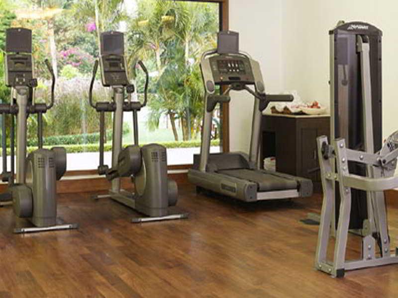 Trident Chennai Otel Dış mekan fotoğraf The gym at the Taj Bengal