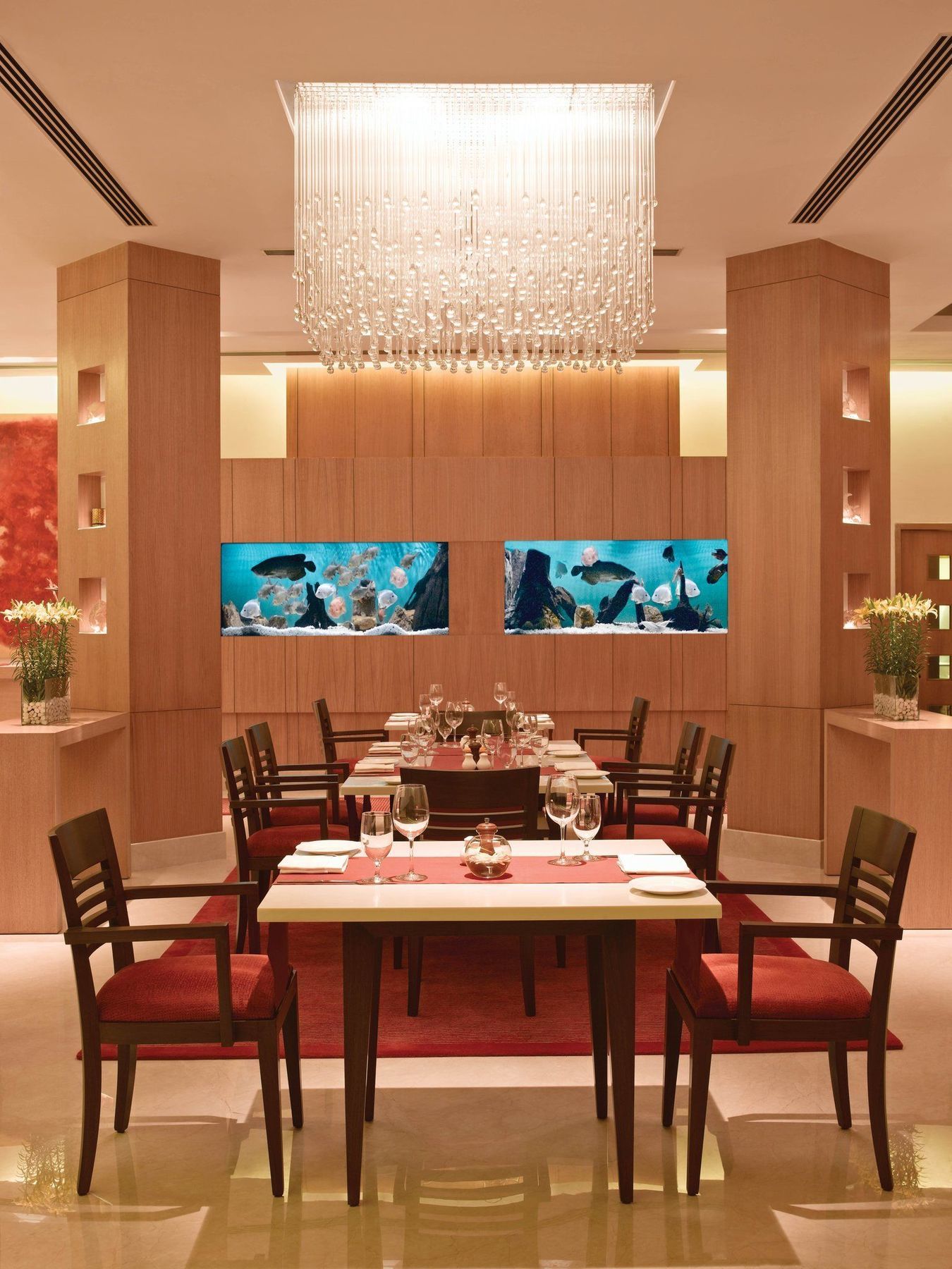 Trident Chennai Otel Restoran fotoğraf The dining room at the hotel