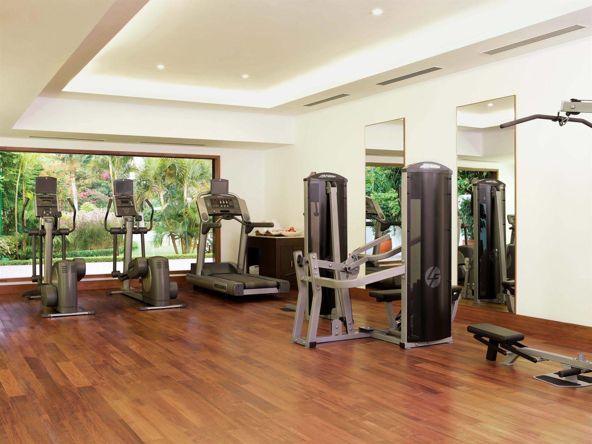 Trident Chennai Otel Konforlar fotoğraf The gym at the Taj Bengal